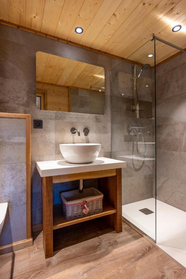 Chalet Champ De La Lune Les Gets Exterior photo